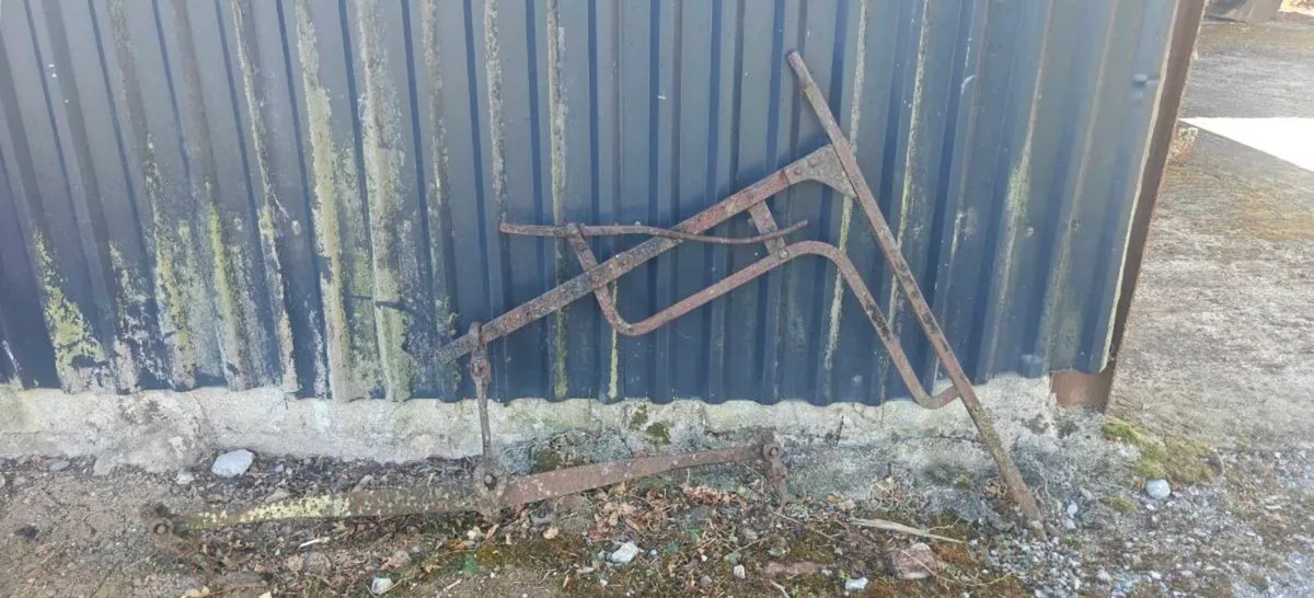 Antique fire crane - Image 3