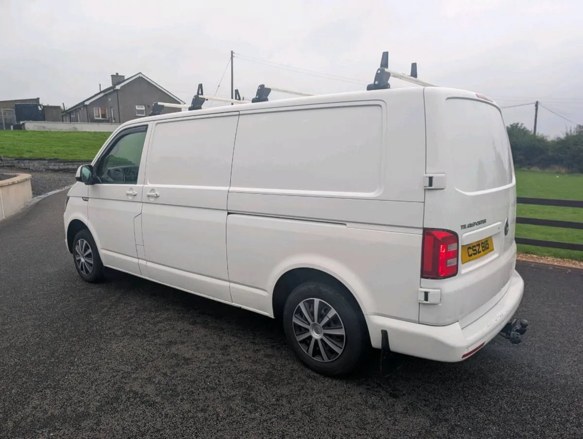 Volkswagen Transporter - Image 2
