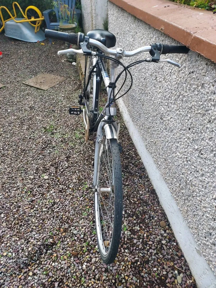 Gents bicycle - Image 1