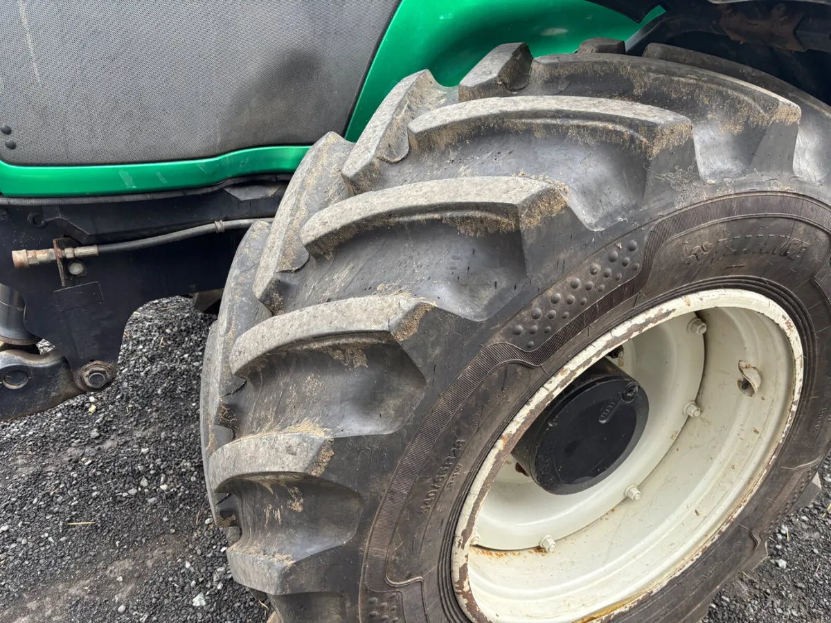 2011 Valtra T161 HiTech - Image 4
