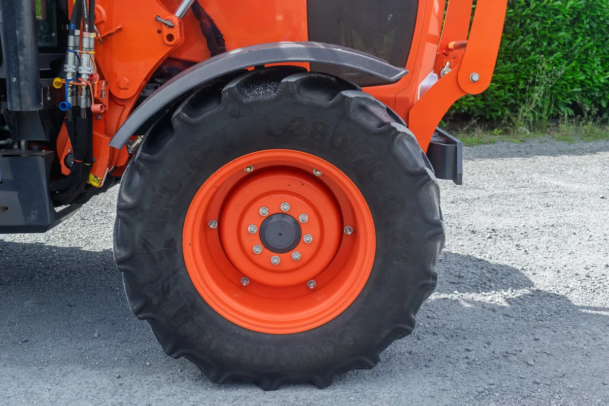 2017 Kubota M110GX-II - Image 2