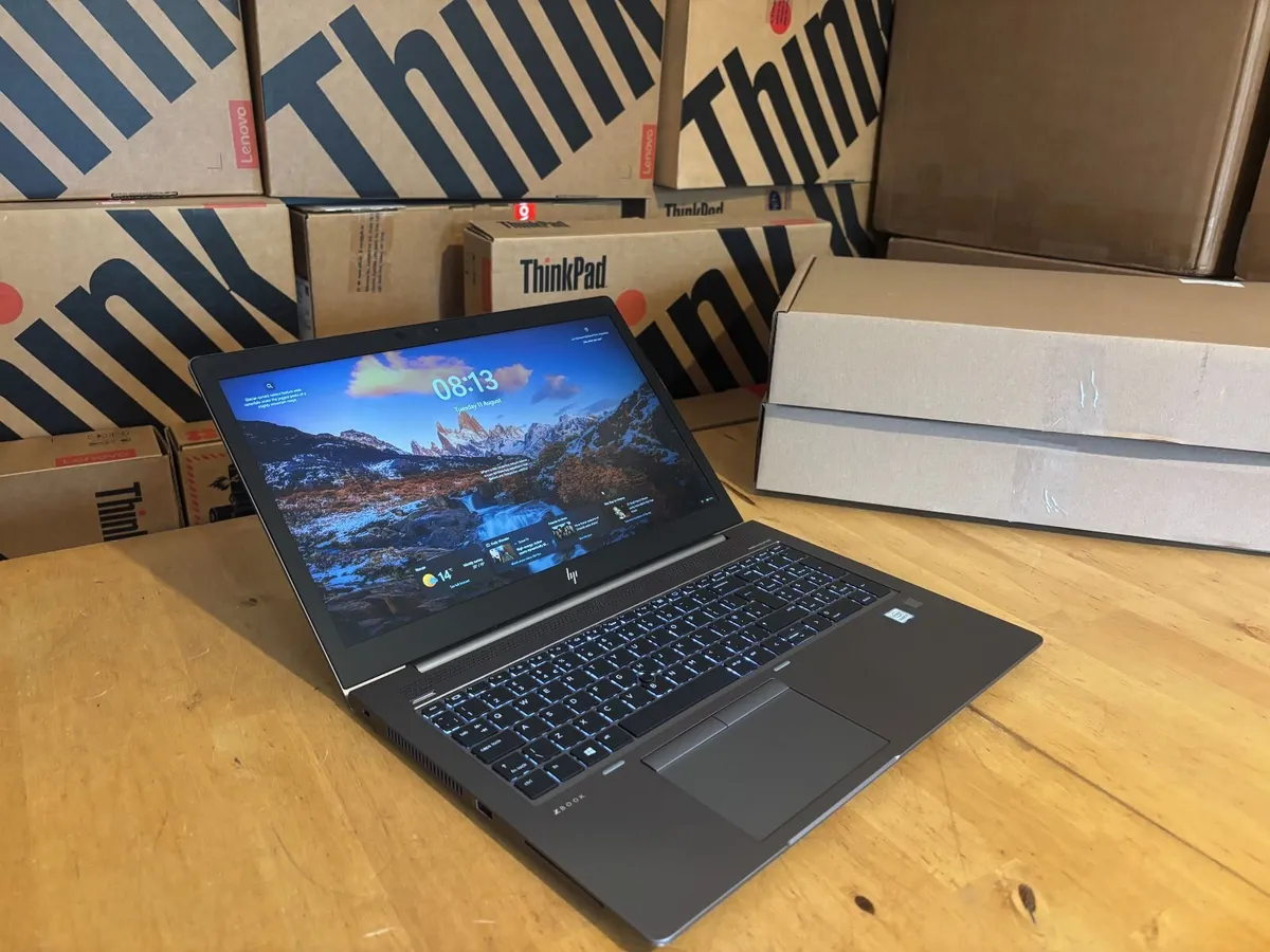 HP zBook 15u Workstations-32Gb Ram-i7-Graphics - Image 3