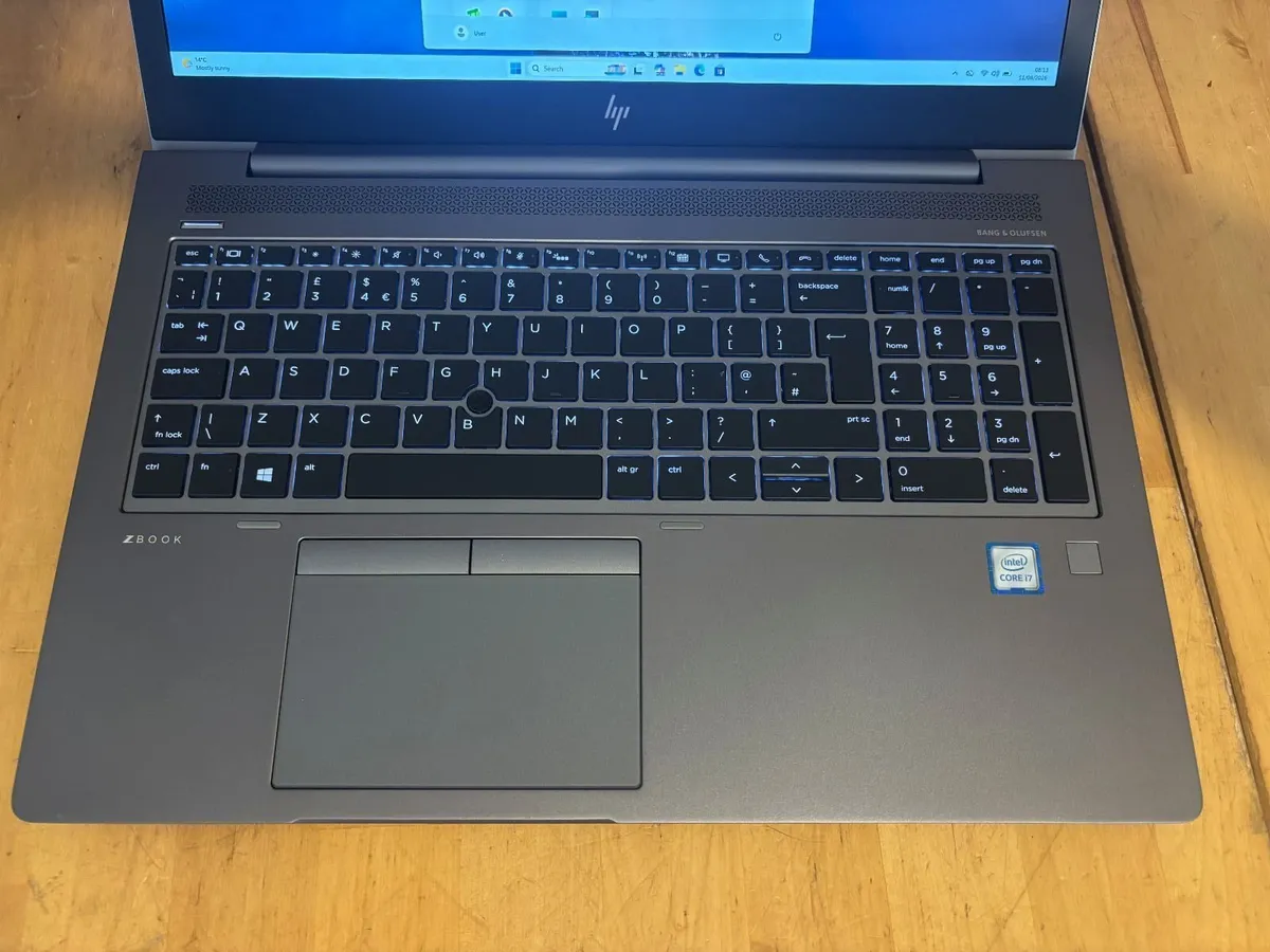 HP zBook 15u Workstations-32Gb Ram-i7-Graphics - Image 4