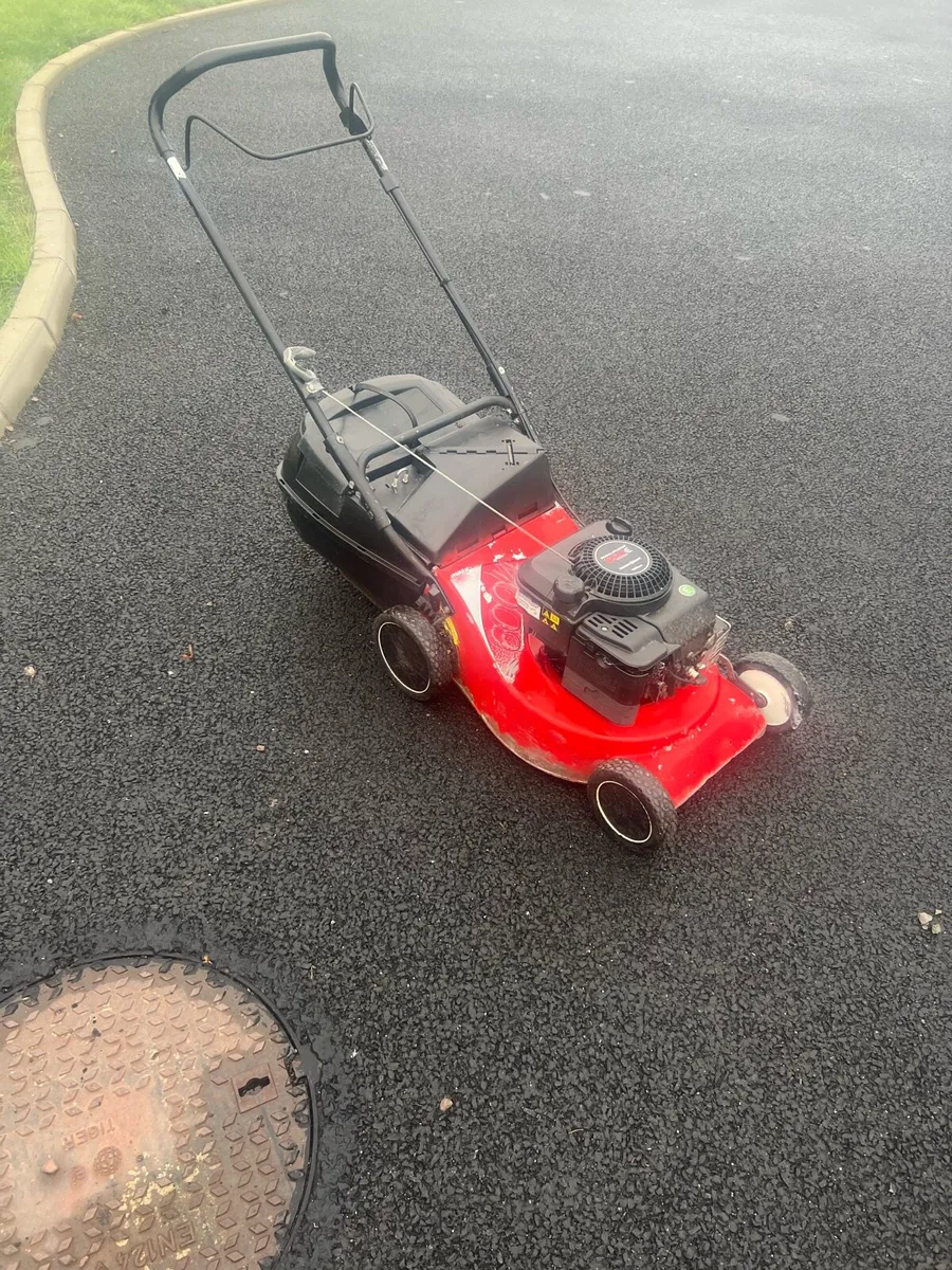 Masport lawnmower - Image 2