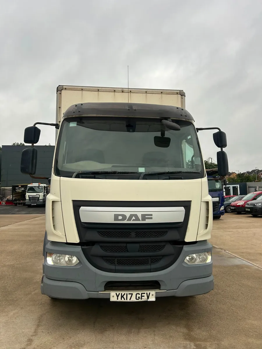 March 2017 DAF LF 55 260 - Image 2