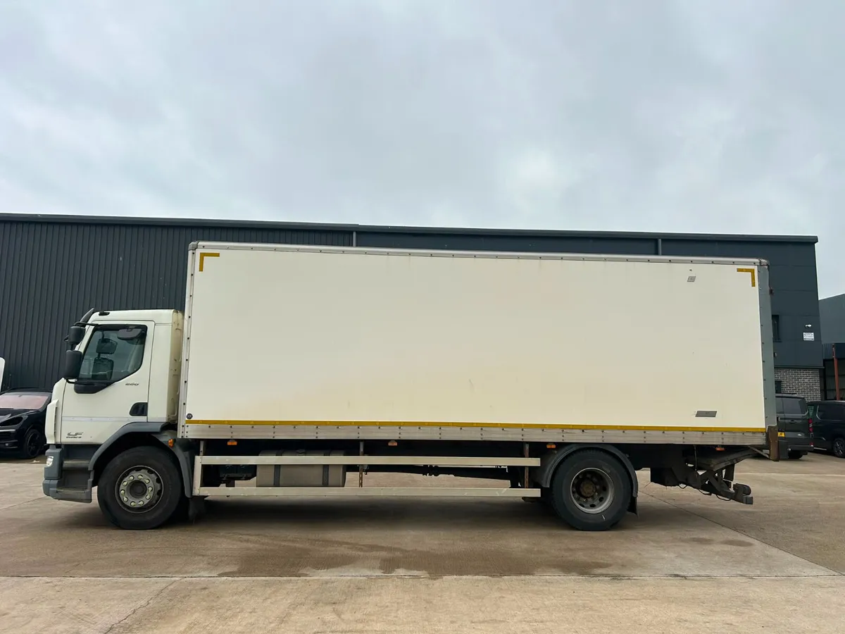March 2017 DAF LF 55 260 - Image 4