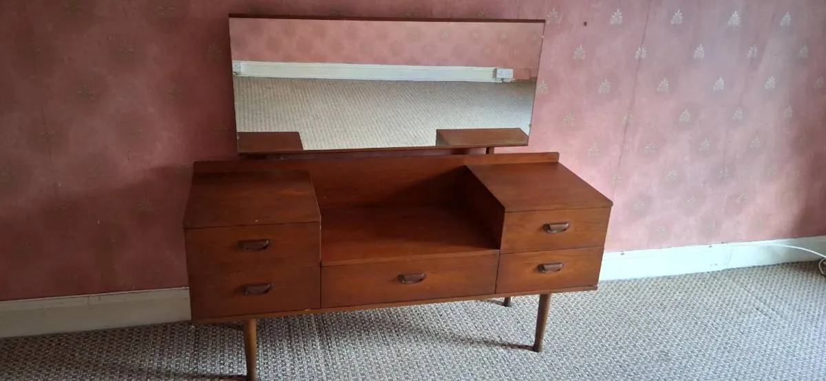 1969's Retro Dressing Table - Image 2