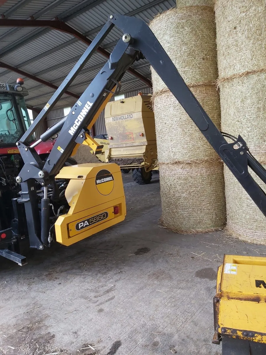 Mc Connel PA5860 Hedge cutter for sale - Image 1