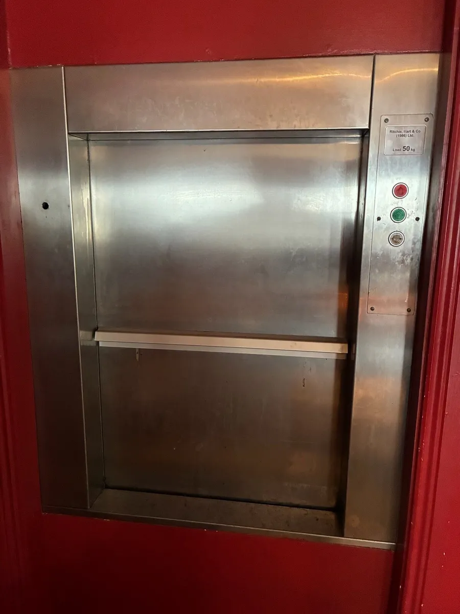 Lift hoist - Image 1