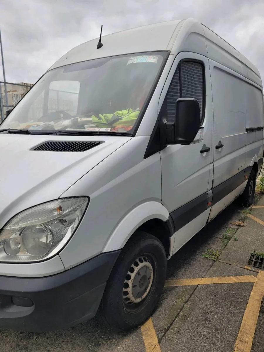Mercedes Sprinter - Image 3