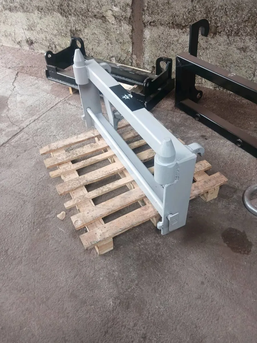 Pinnacle Fabrication Adaptor - Image 2