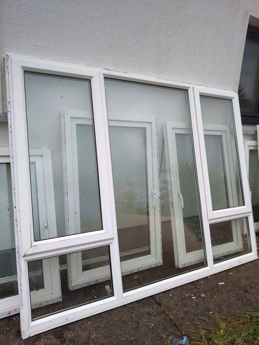 Windows and door - Image 1