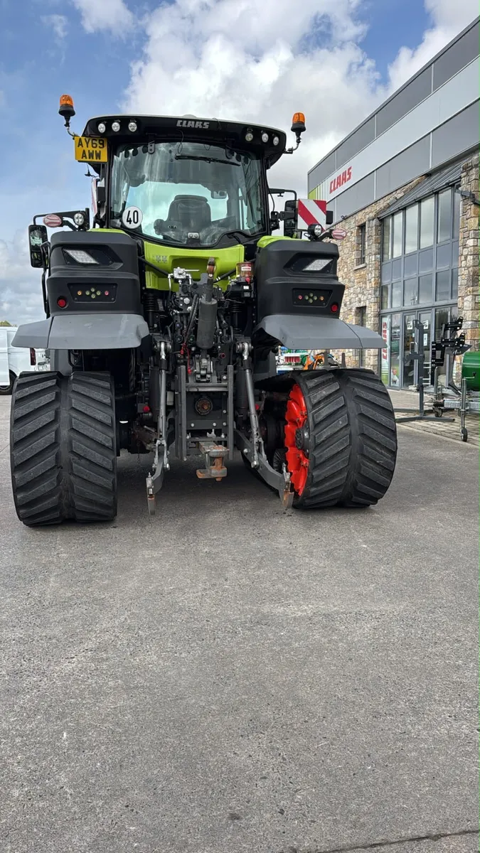 CLAAS AXION 960TT - Image 3