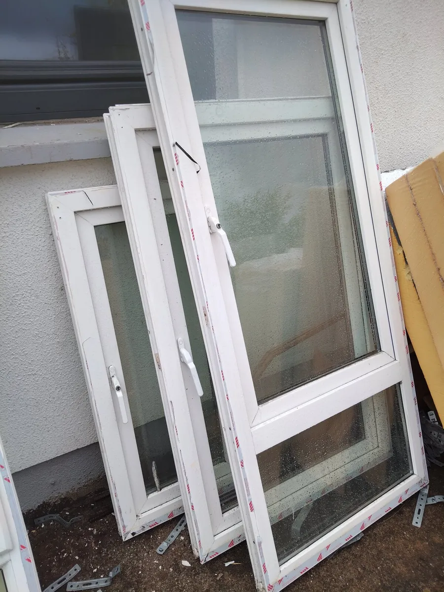 Windows and door - Image 2