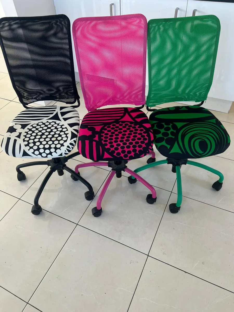 Office Chairs - Image 3