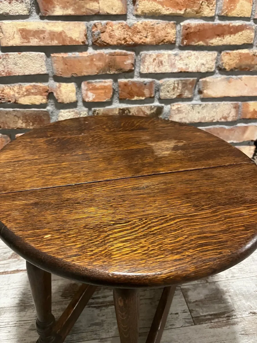 Vintage table - Image 3