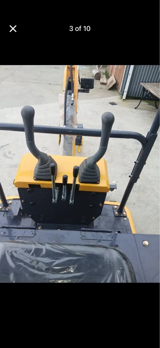1.5 3cylinder digger ❌NO VAT❌ - Image 4