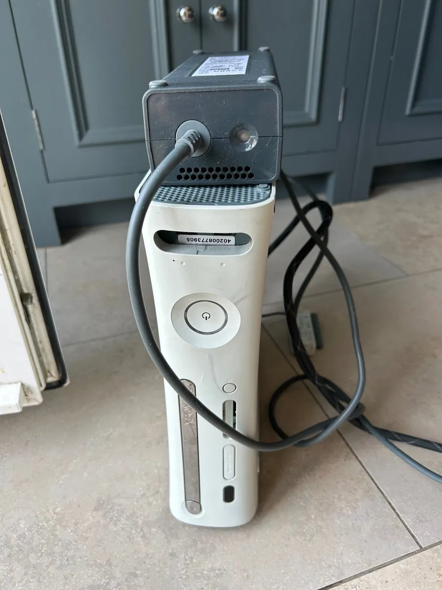 Console x box 360 - Image 1