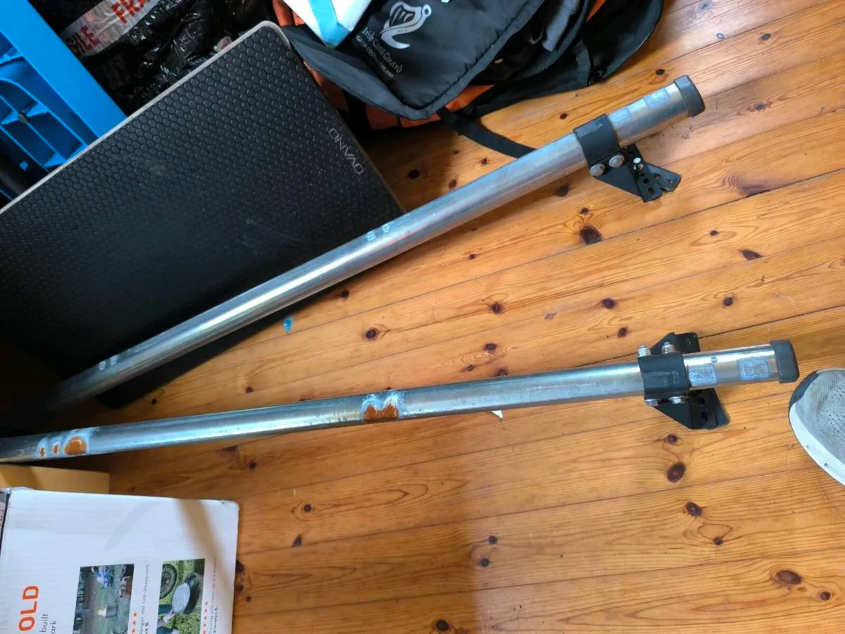 VW T5 roof bars