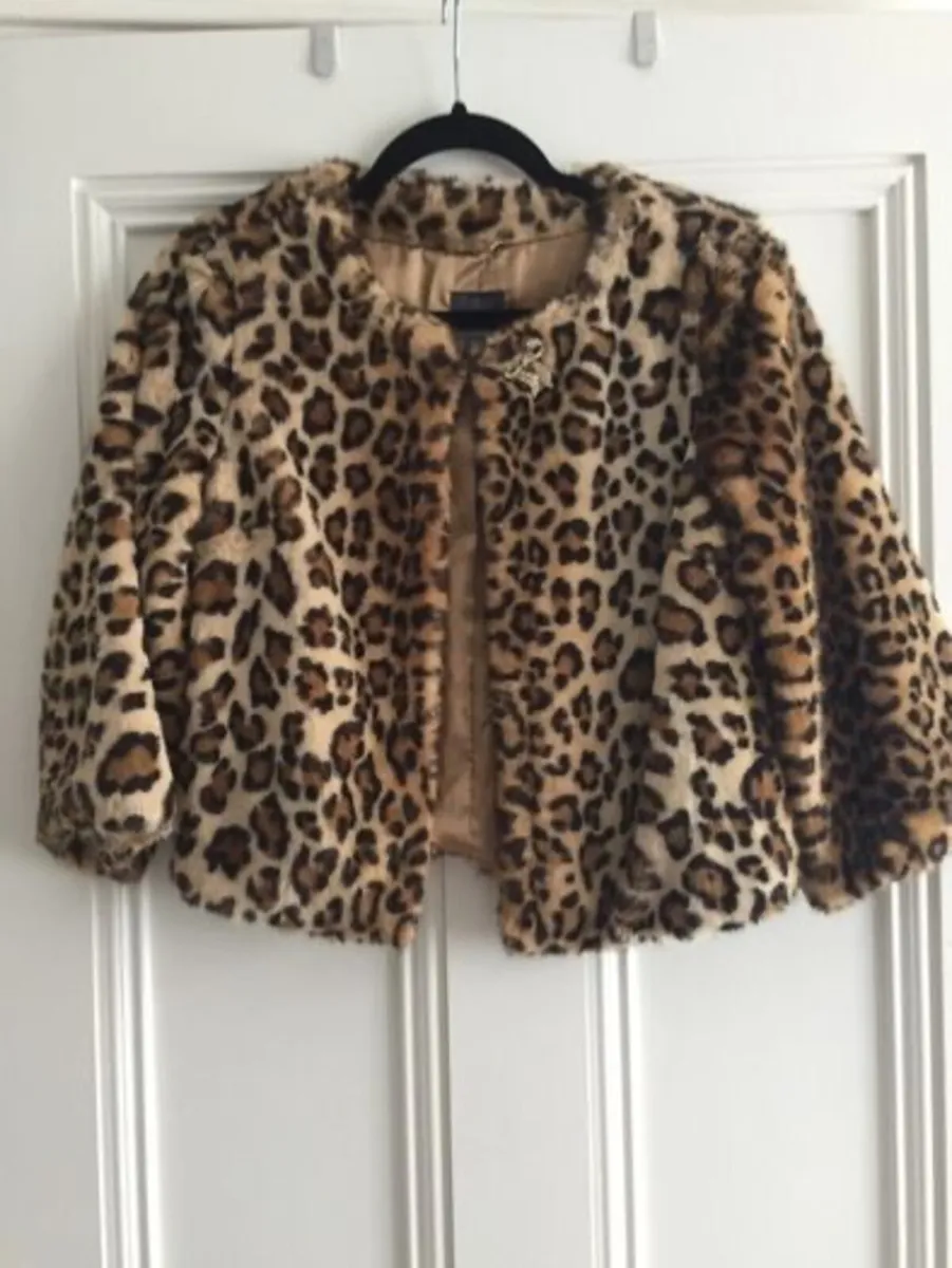Super Soft Ladies Leopard Print Faux Fur Jacket 10 - Image 2