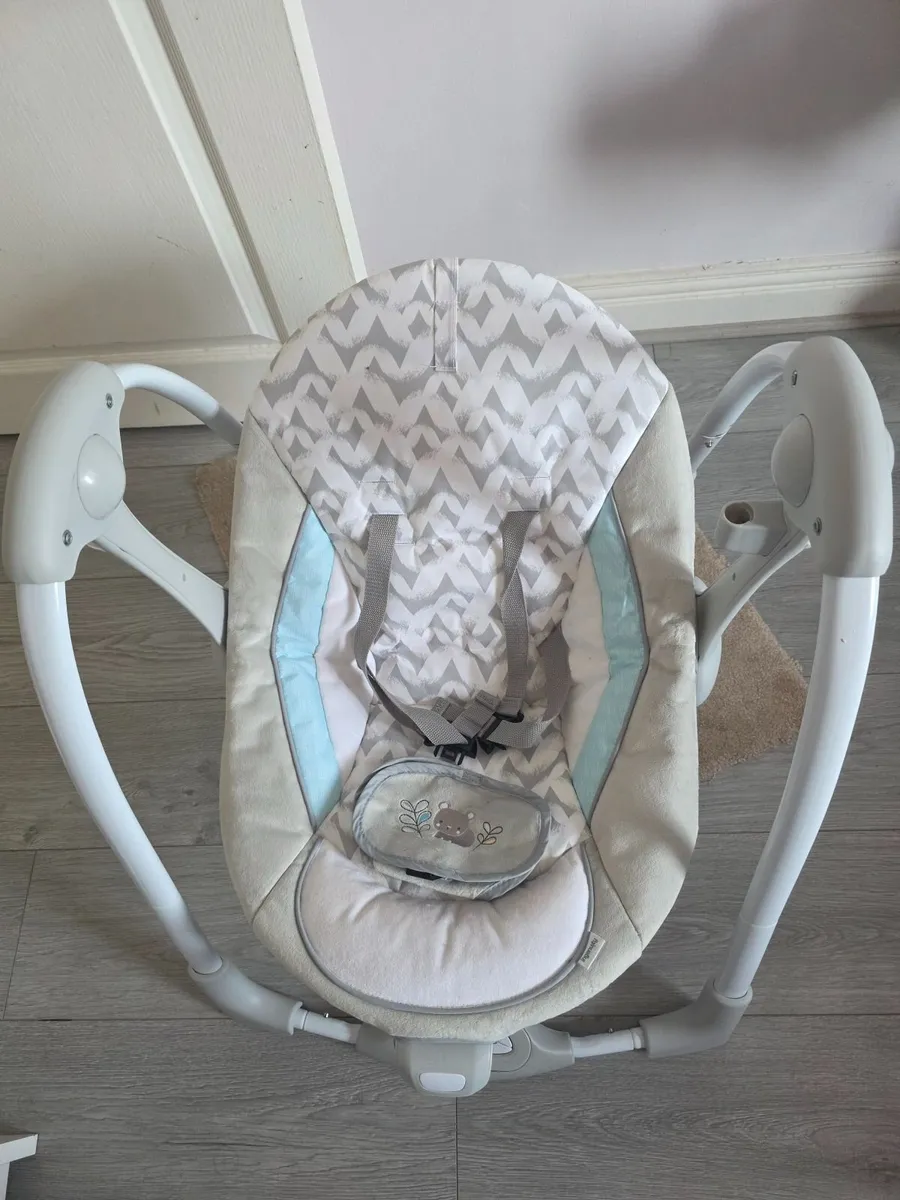 Swing & Rocker - Image 1