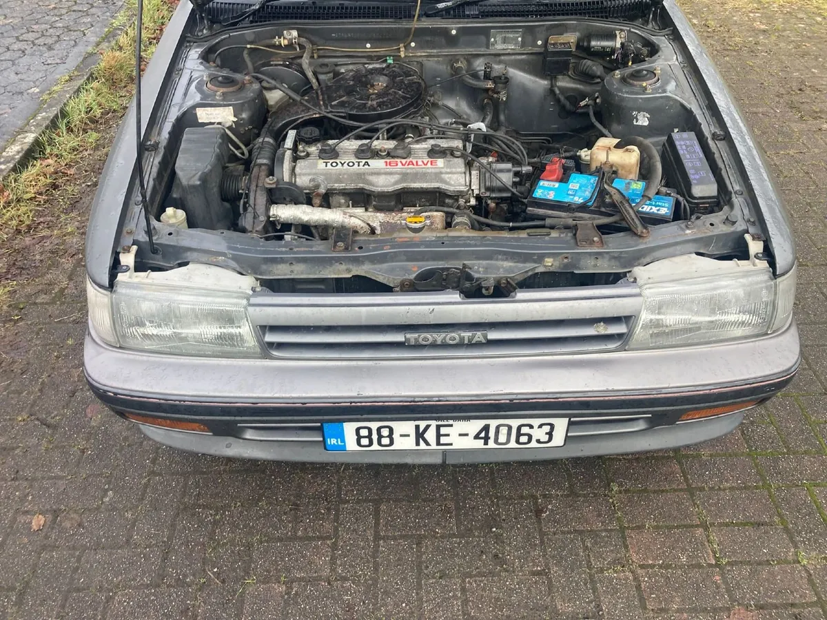 88 Toyota Carina breaking for  Parts - Image 2