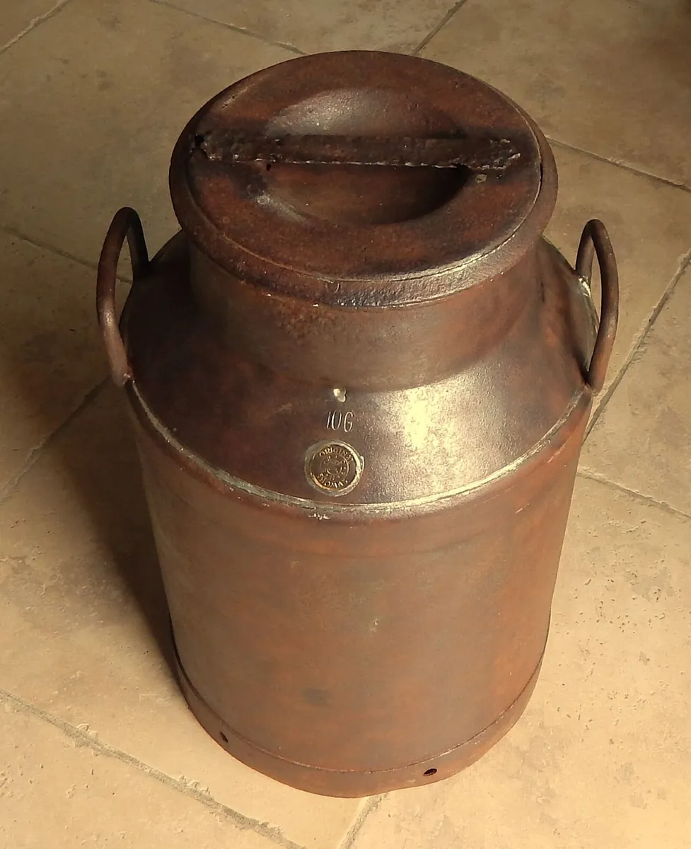 Large Vintage Traditional 10 G Metal Milk Churn - Image 2