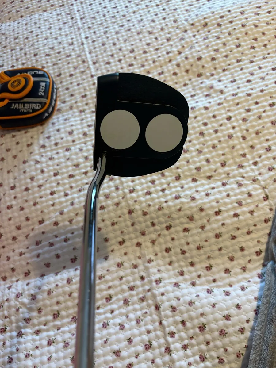 2 ball Jailbird - Odyssey Putter - Image 4