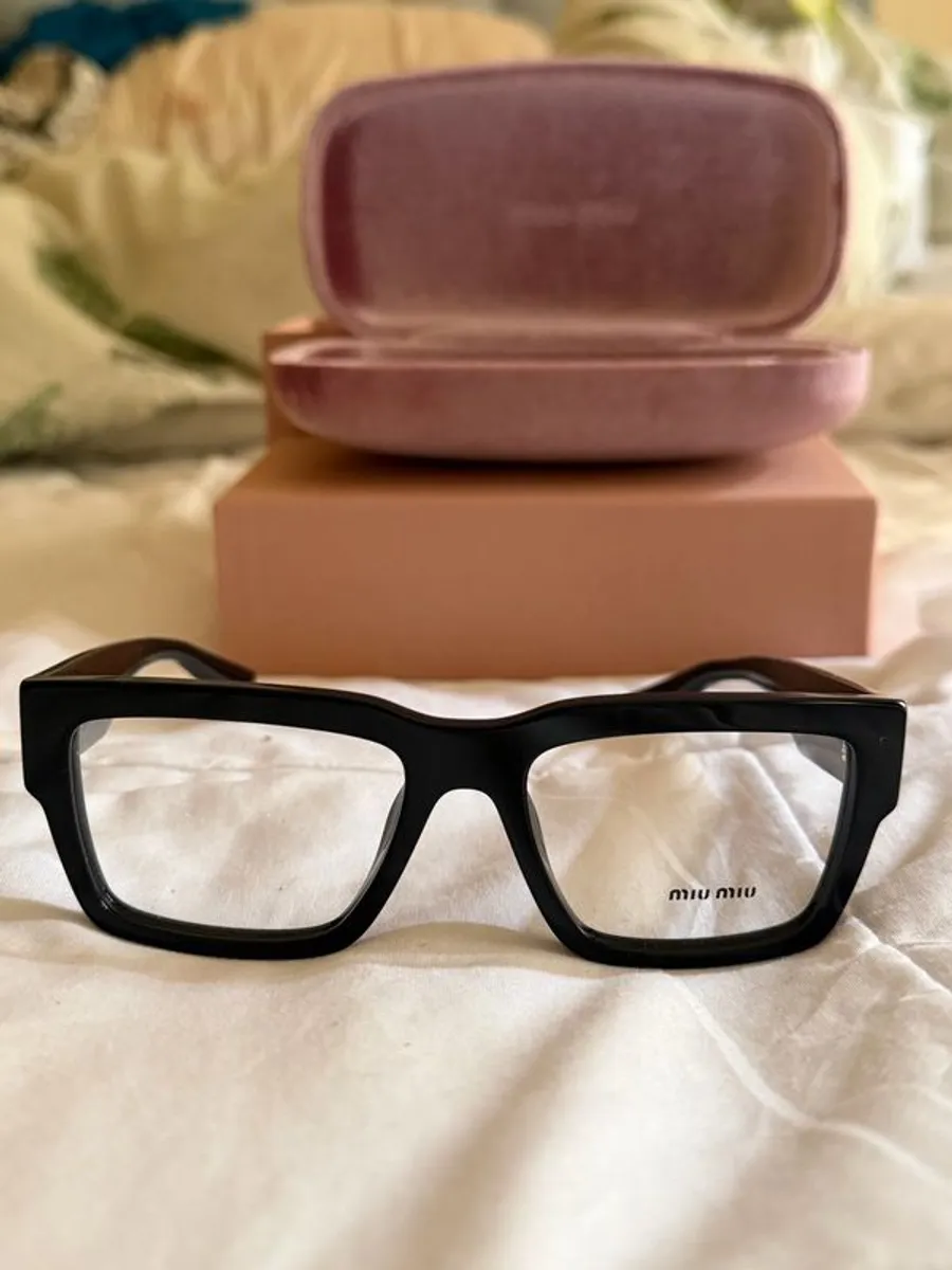 Optical Glasses - Image 1