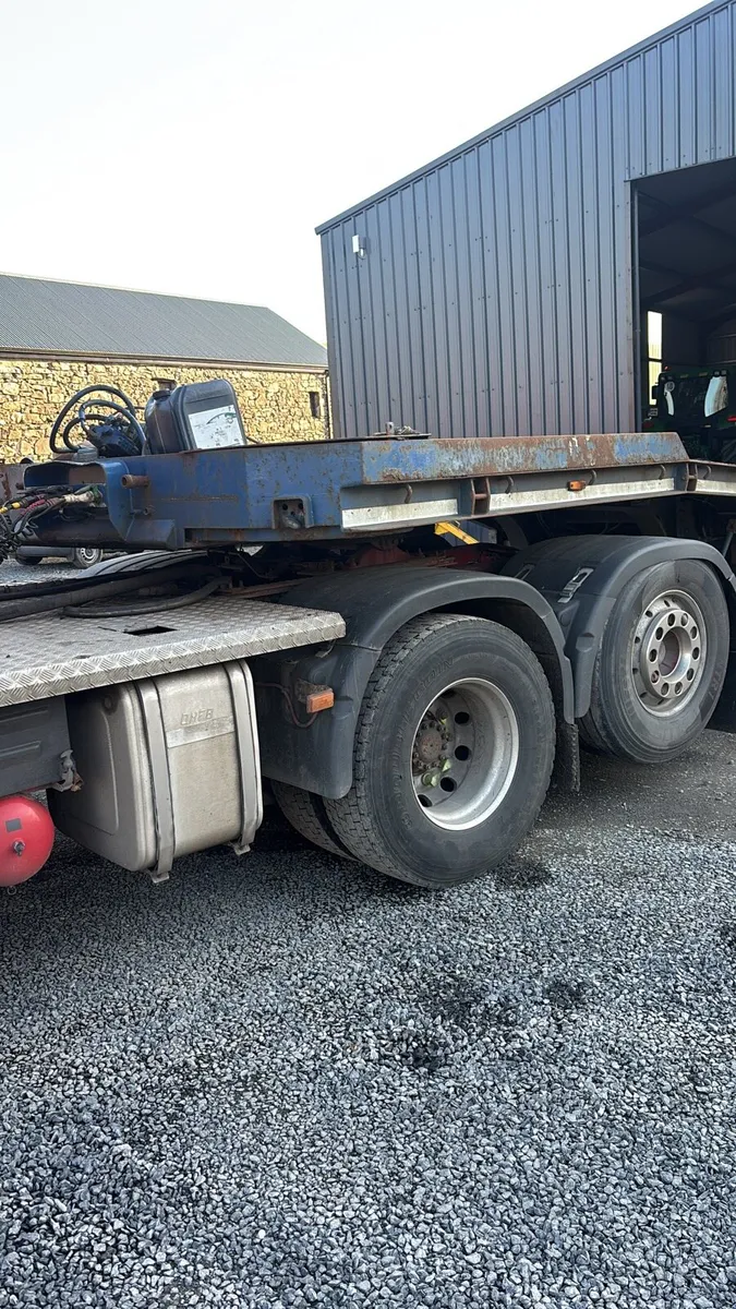 Dennison low loader - Image 3