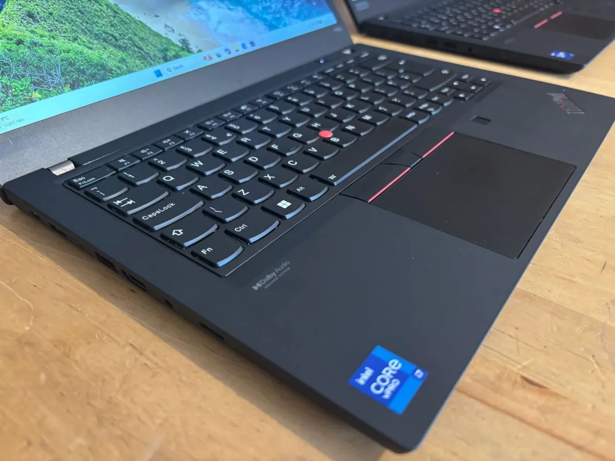 Lenovo P14S Workstations-Core i7-Win 11-Delivery - Image 3