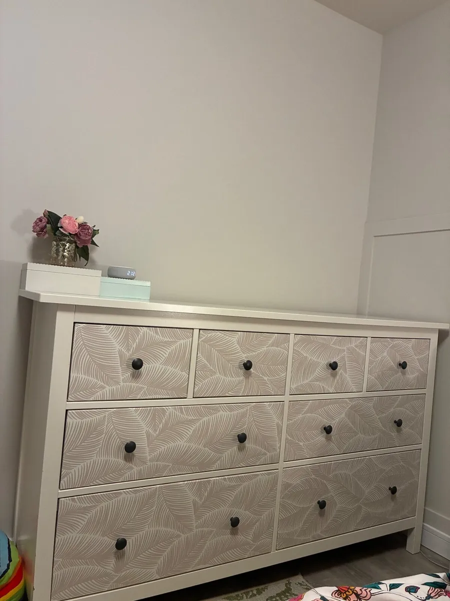 Chest of drawers - Image 2