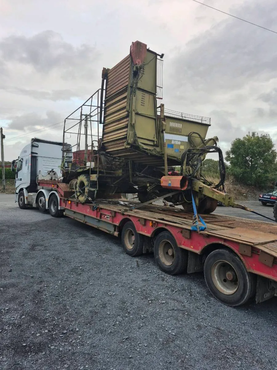 Potato harvester - Image 1