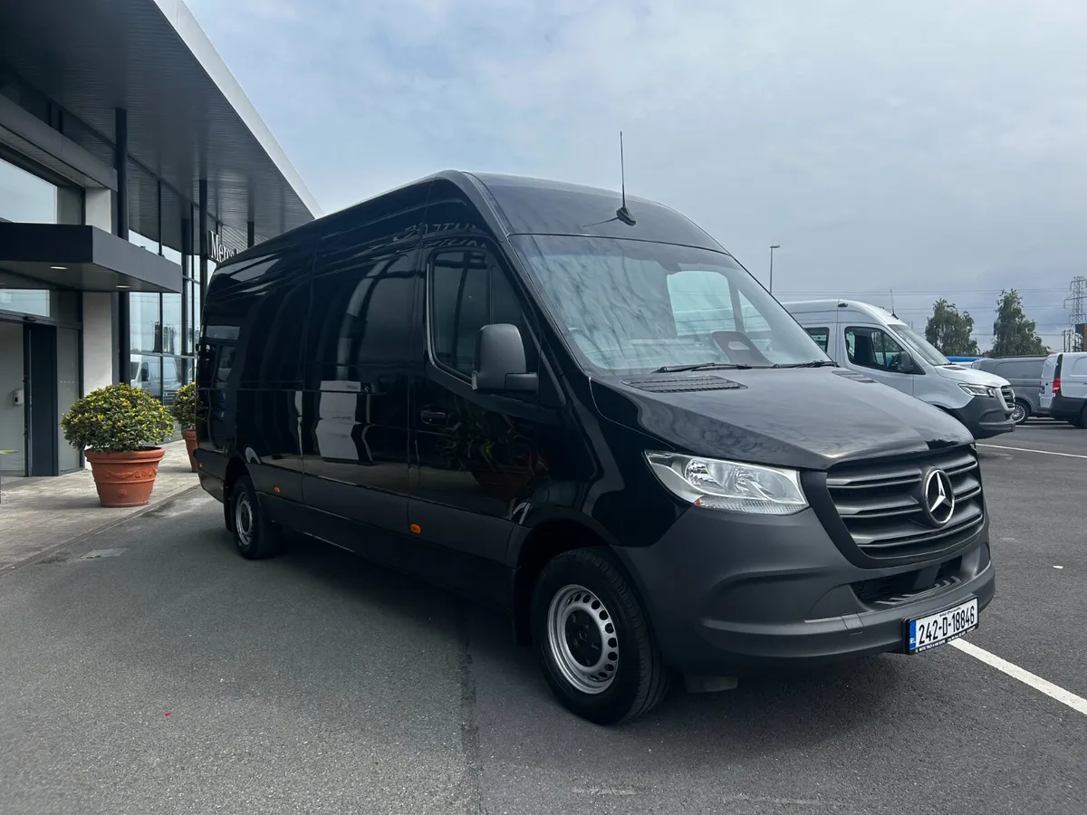 2024 Mercedes-Benz Sprinter L3 H2 Pro A/T - Image 3