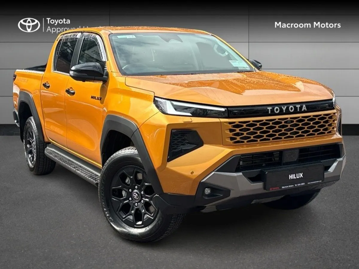 Toyota Hilux HILUX 2.8 INVINCIBLE - Image 1