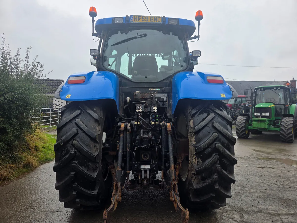 New Holland T7040 - Image 4
