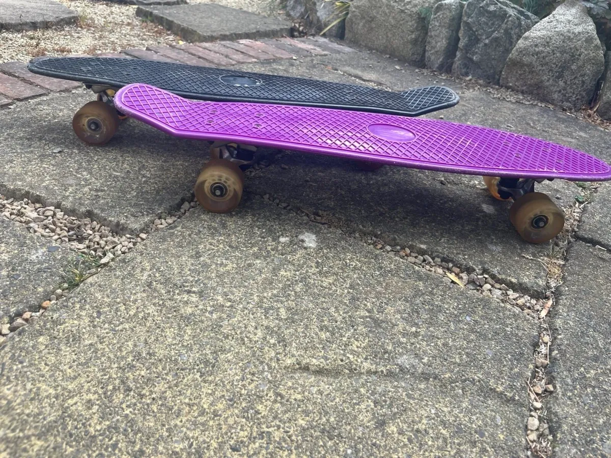 2 scooters, 2 Penney boards - Image 2
