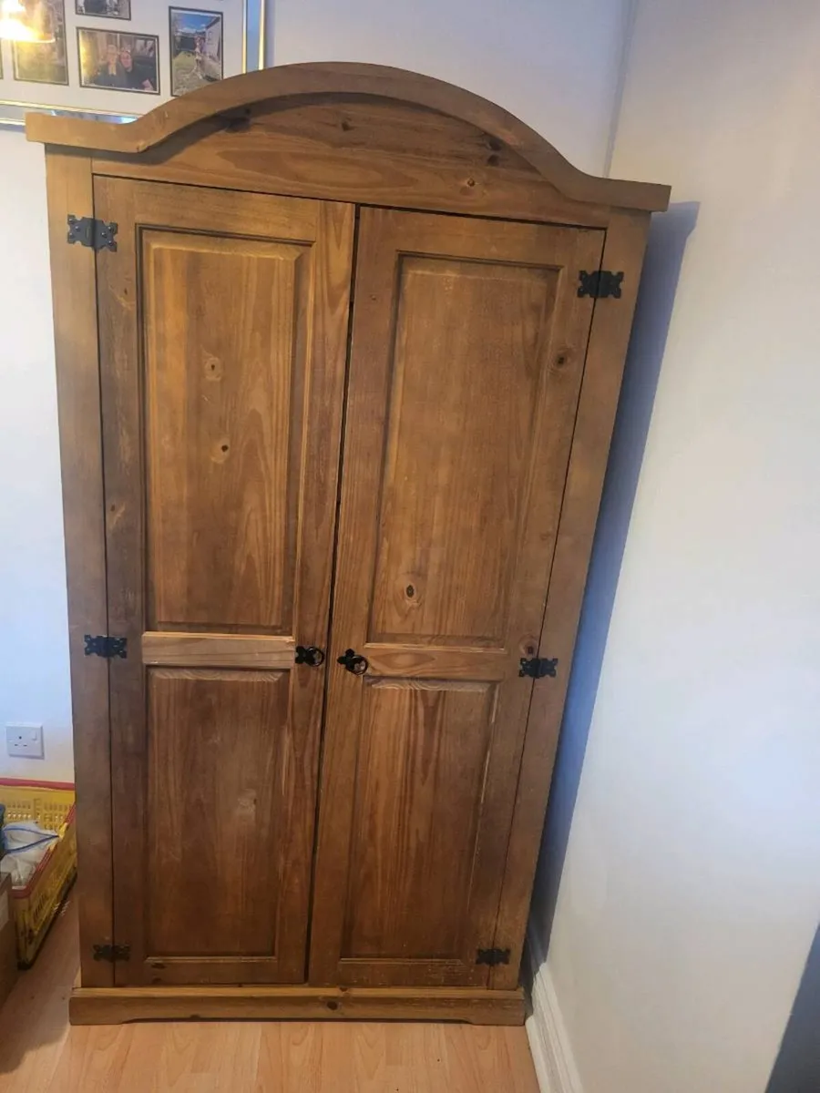 Wardrobe - Image 2