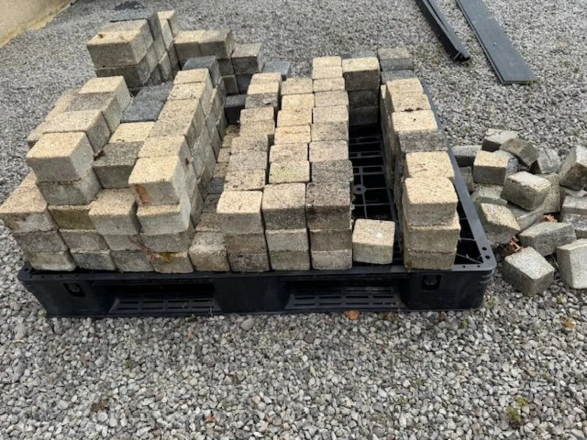 Paving Blocks - Image 1