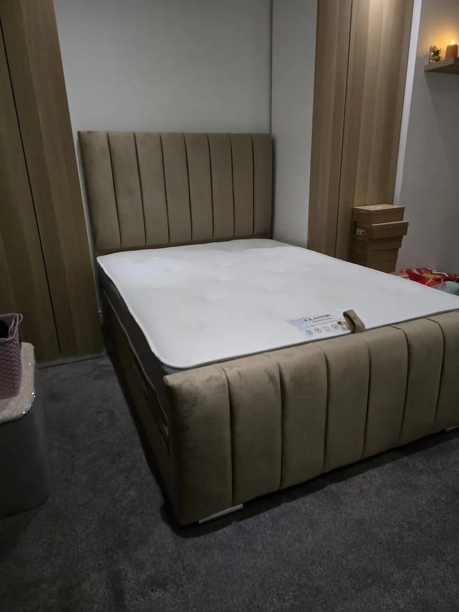 Bed - Image 2