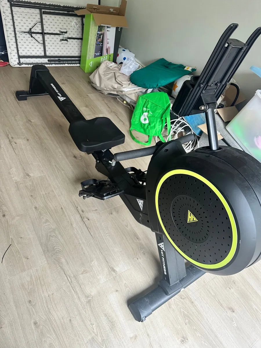 Rowing machine - Image 2