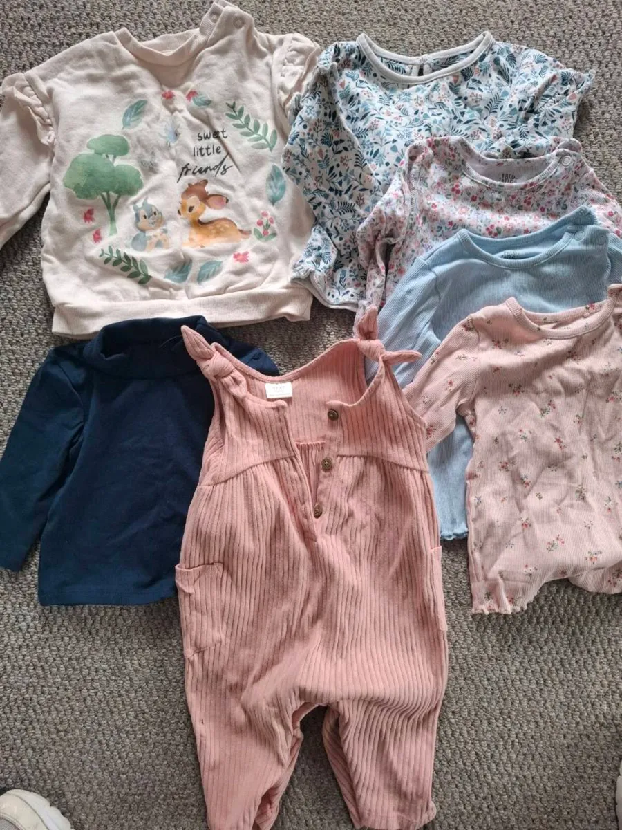 Baby girl bundle - Image 4