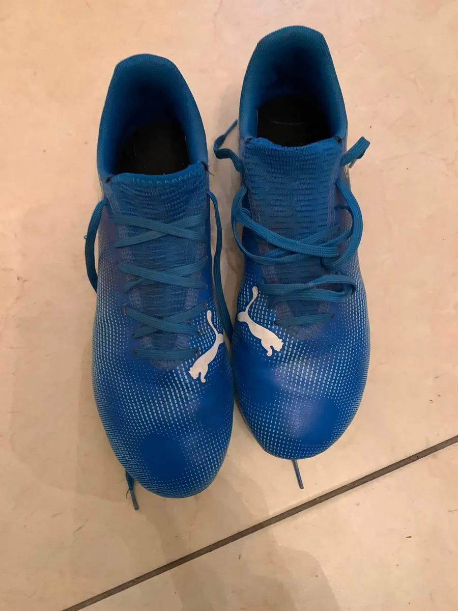 Puma football boots - Image 2