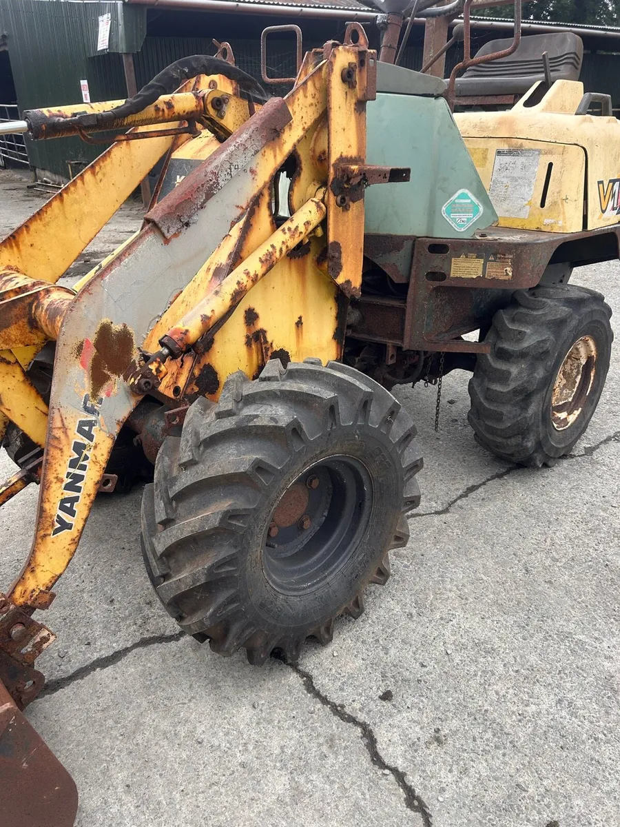 Yanmar V1 Mini Wheel Loader - Image 3