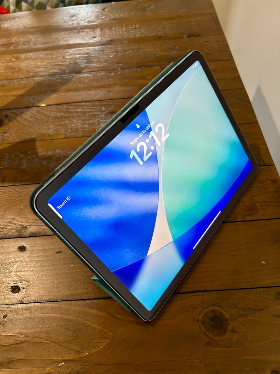 iPad Air M4 11 inch 128 GB, Space Grey, 100% Bat - Image 1