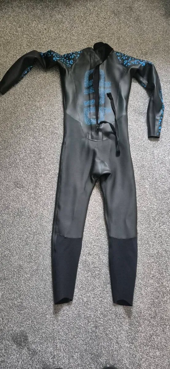 DHB men's wetsuit size MT - Image 2