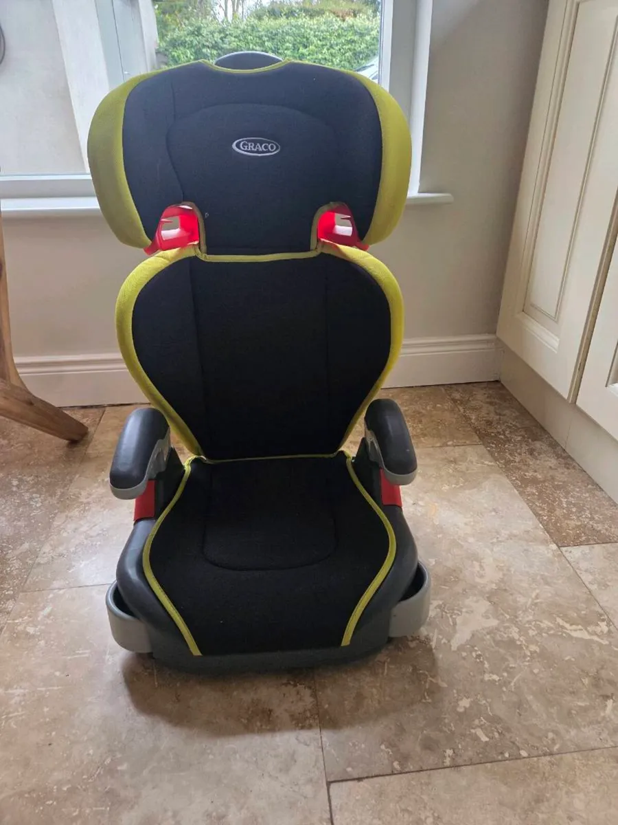 Childs car seat - Image 1