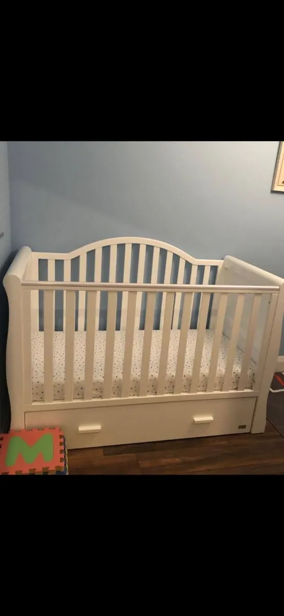 Cot bed - Image 1