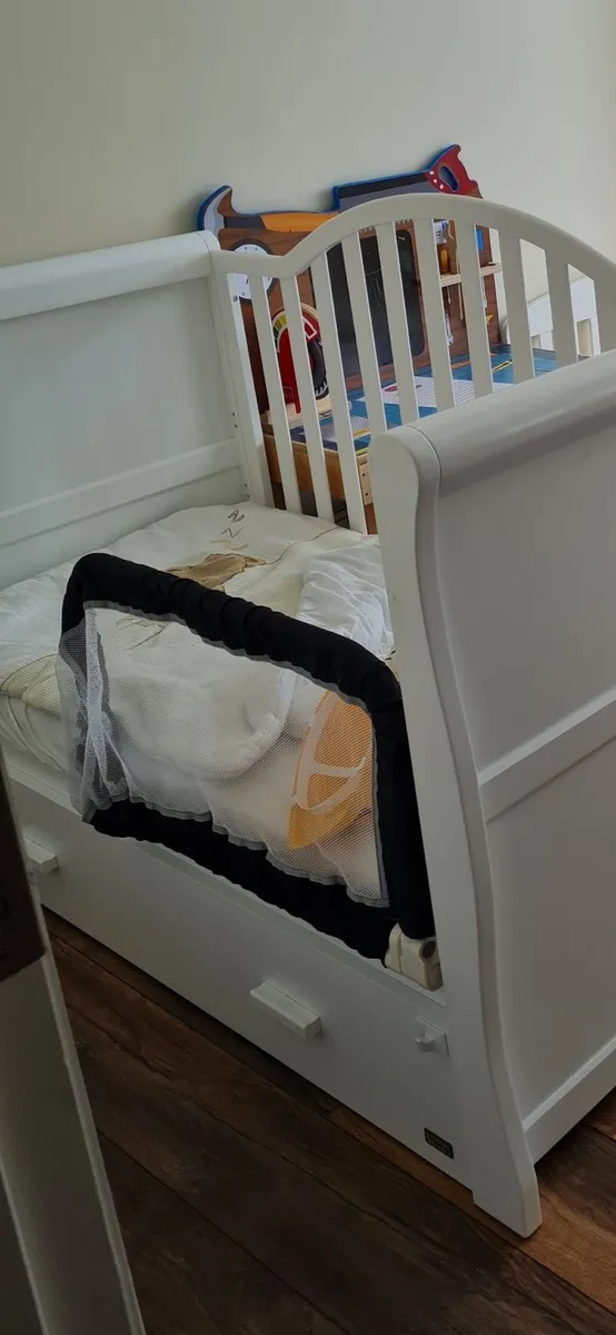 Cot bed - Image 2