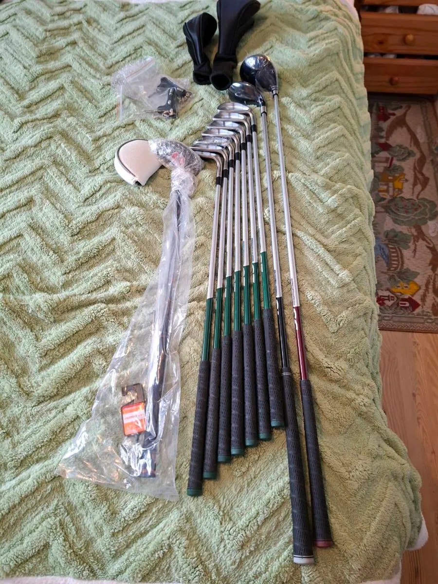New Junior Golf Set (10 clubs) - Image 1